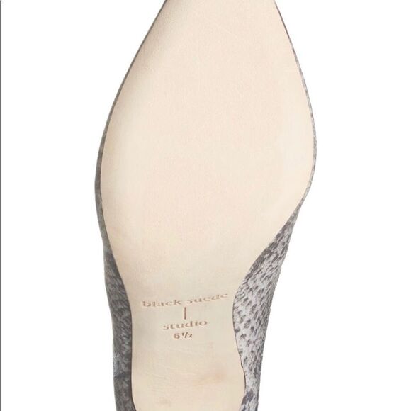 Black Suede Studio stiletto heel mules NIB snake embossed size 7 gorpcore - Picture 4 of 9